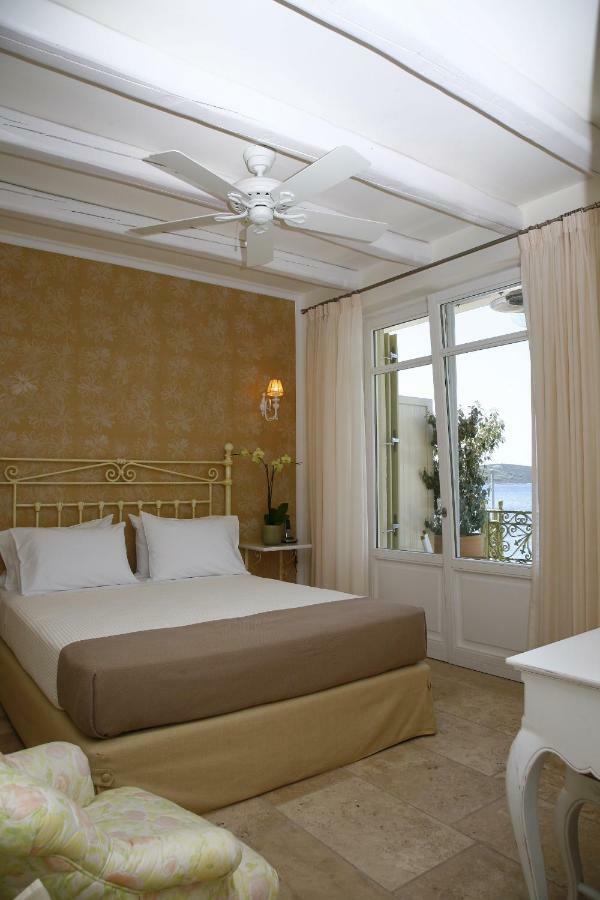 Mourayio Bed & Breakfast Ermioni Bagian luar foto