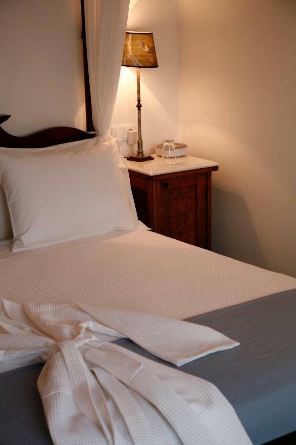 Mourayio Bed & Breakfast Ermioni Bagian luar foto