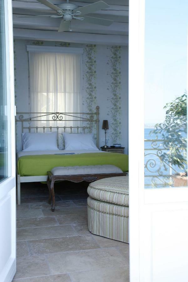 Mourayio Bed & Breakfast Ermioni Bagian luar foto