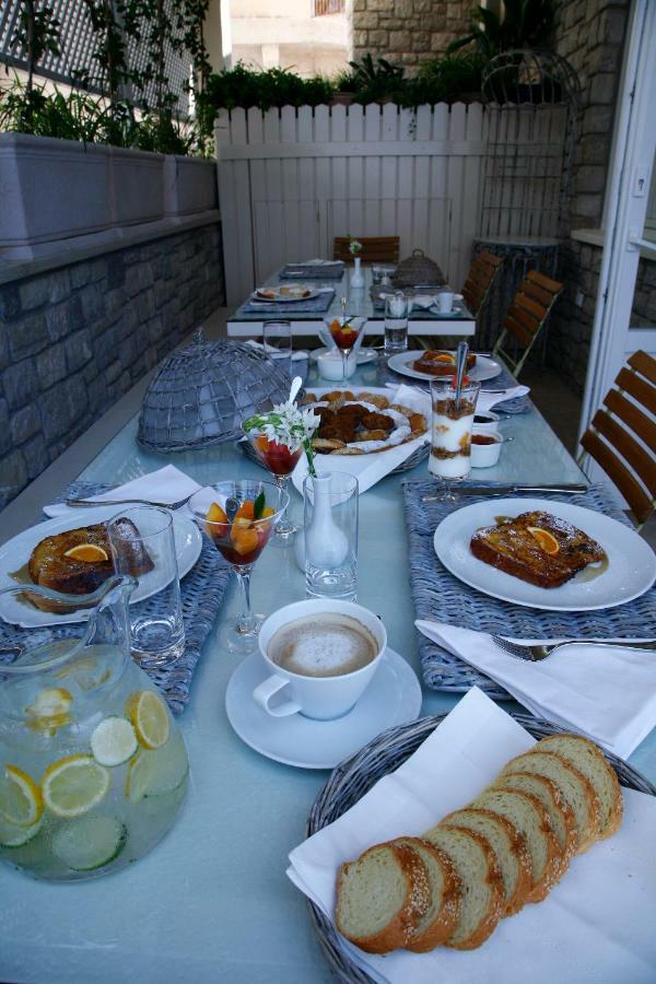 Mourayio Bed & Breakfast Ermioni Bagian luar foto